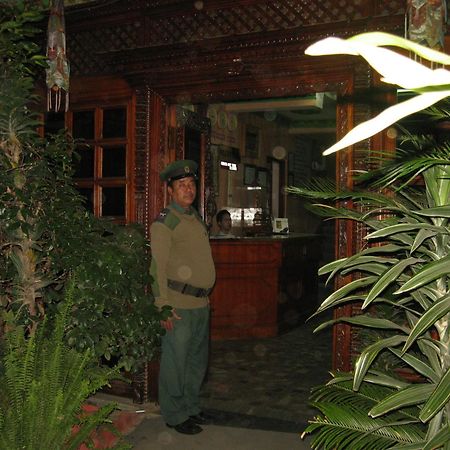 Hotel Metropolitan Kantipur Katmandu Zewnętrze zdjęcie
