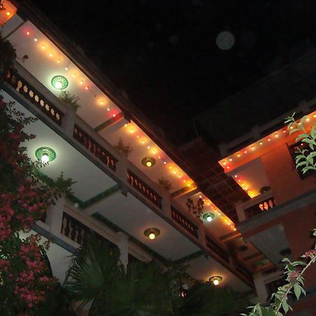 Hotel Metropolitan Kantipur Katmandu Zewnętrze zdjęcie