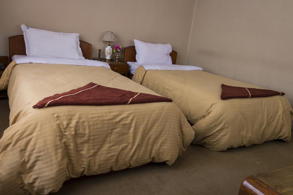 Hotel Metropolitan Kantipur Katmandu Zewnętrze zdjęcie